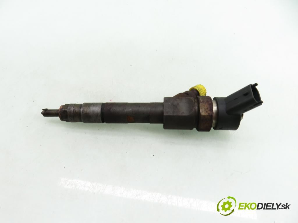 RENAULT LAGUNA II Grandtour (KG0/1_) KOMBI 2003 79,00 1.9 dCi - F9Q 718 1870,00 vstřikovač 0445110146 ; 8200238528 (Vstřikovač paliva)