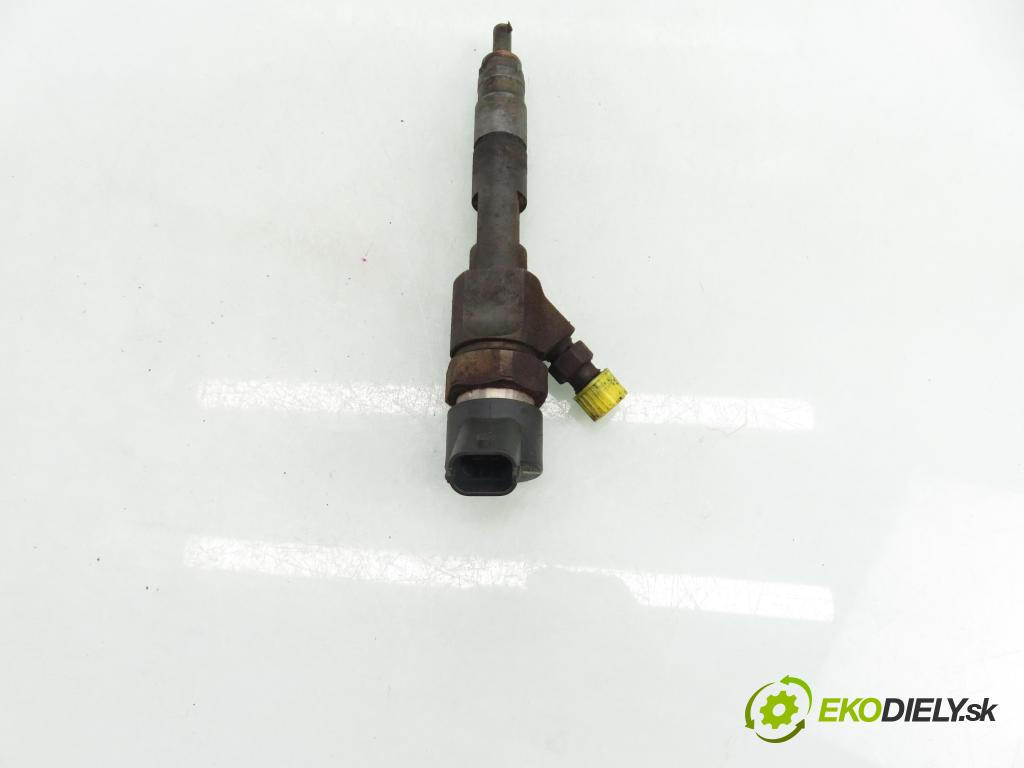RENAULT LAGUNA II Grandtour (KG0/1_) KOMBI 2003 79,00 1.9 dCi - F9Q 718 1870,00 vstřikovač 0445110146 ; 8200238528 (Vstřikovač paliva)
