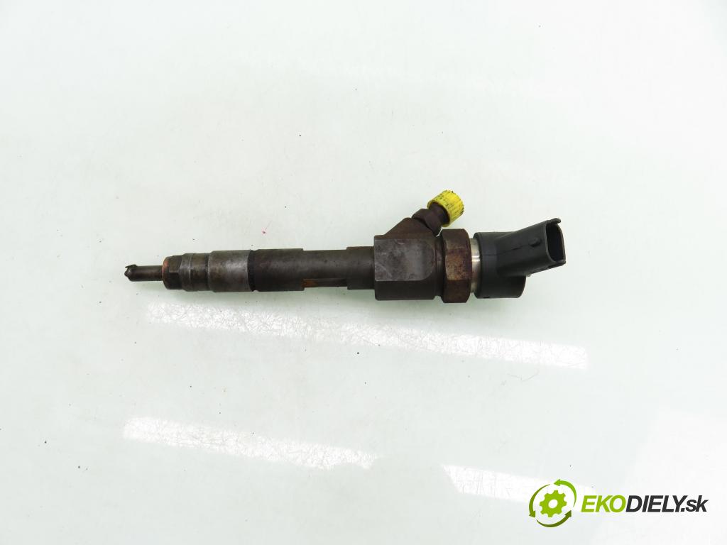 RENAULT LAGUNA II Grandtour (KG0/1_) KOMBI 2003 79,00 1.9 dCi - F9Q 718 1870,00 vstřikovač 0445110146 ; 8200238528 (Vstřikovač paliva)