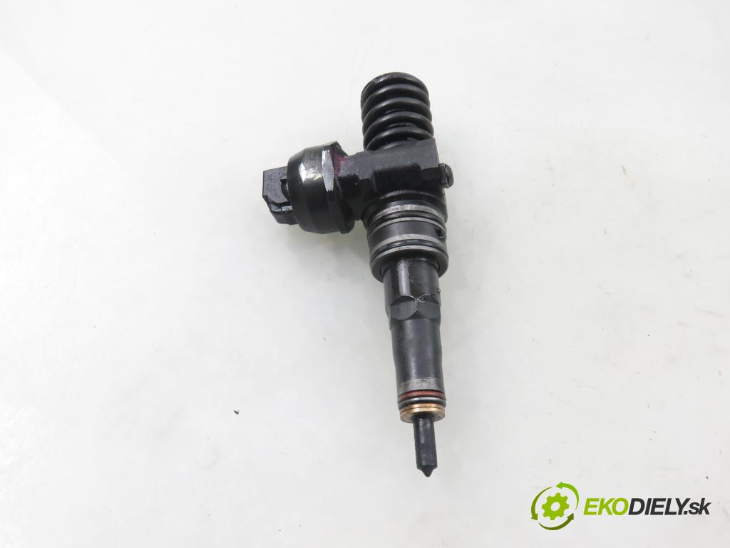 AUDI A4 (8E2, B6) SEDAN 2001 96,00 1.9 TDI PD 130 - AWX 1896,00 vstříkovač 038130073BA ; 0414720216 (Vstřikovač paliva)