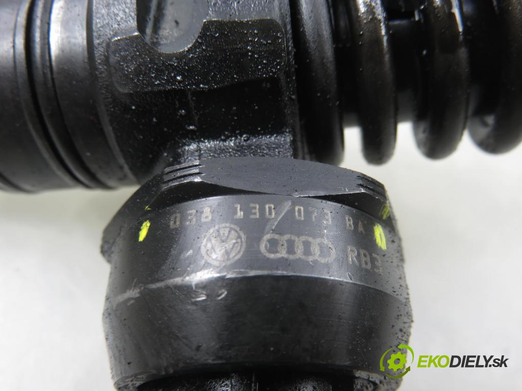 AUDI A4 (8E2, B6) SEDAN 2001 96,00 1.9 TDI PD 130 - AWX 1896,00 vstříkovač 038130073BA ; 0414720216 (Vstřikovač paliva)