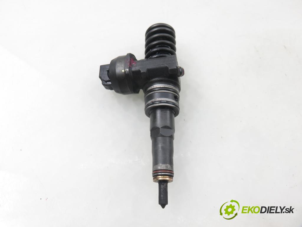 AUDI A4 (8E2, B6) SEDAN 2001 96,00 1.9 TDI PD 130 - AWX 1896,00 vstříkovač 038130073BA ; 0414720216 (Vstřikovač paliva)