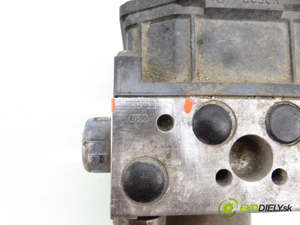 AUDI A4 Avant (8E5, B6) KOMBI 2004 96,00 1.9 TDI - AWX 1896,00 Pumpa ABS 0265950011 ; 0265225048 ; 8E0614517 (Pumpa ABS)