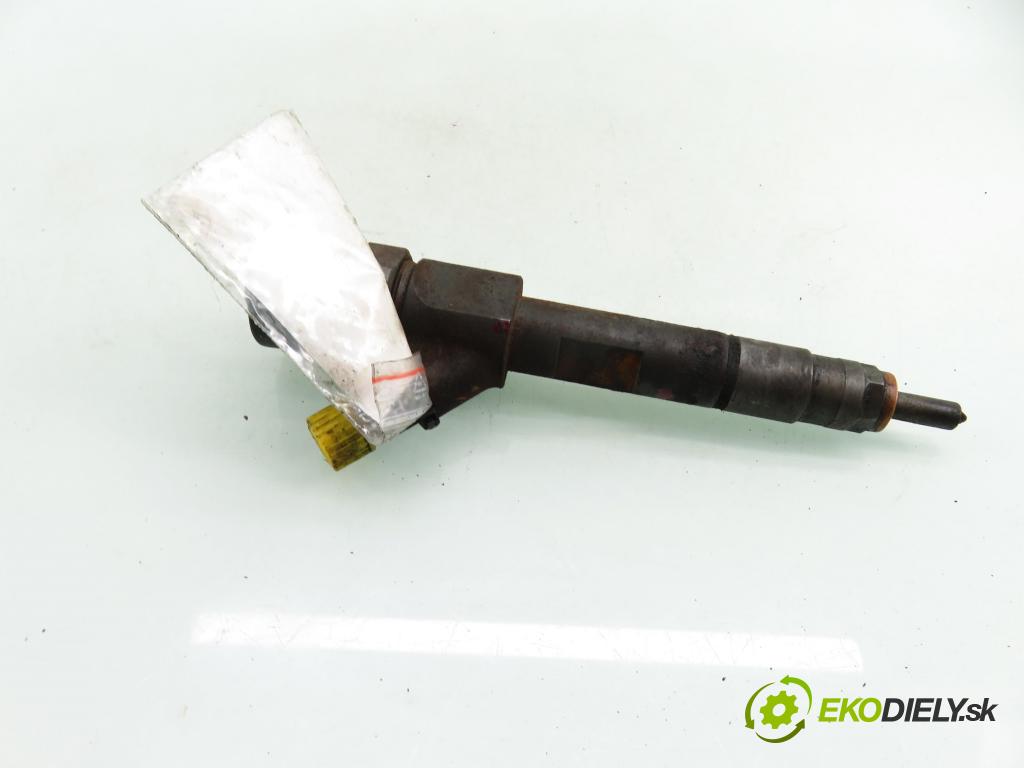 RENAULT LAGUNA II Grandtour (KG0/1_) KOMBI 2003 79,00 1.9 dCi - F9Q 718 1870,00 vstřikovač 0445110146 ; 8200238528 (Vstřikovač paliva)