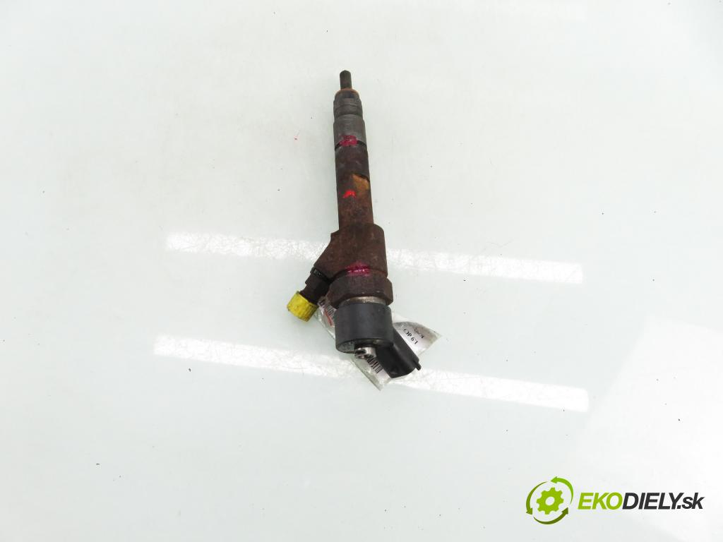 RENAULT LAGUNA II Grandtour (KG0/1_) KOMBI 2003 79,00 1.9 dCi - F9Q 718 1870,00 vstřikovač 0445110146 ; 8200238528 (Vstřikovač paliva)