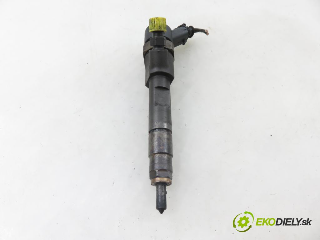 RENAULT SCENIC II (JM0/1_) MINIVAN 2004 88,00 1.9 DCI - F9Q 812 1870,00 vstrekovač 0445110110B ; 8200100272 (Vstrekovač paliva)