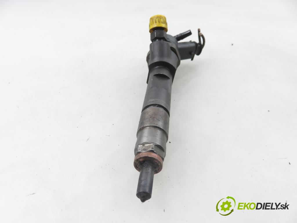 RENAULT SCENIC II (JM0/1_) MINIVAN 2004 88,00 1.9 DCI - F9Q 812 1870,00 vstřikovač 8200100272 ; 0445110110B (Vstřikovač paliva)