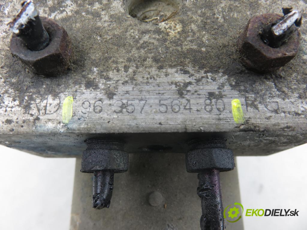 PEUGEOT PARTNER Combispace (5F) KOMBIVAN 2000 66,00 2.0 HDI - RHY (DW10TD) 1997,00 Pumpa ABS 0273004439 ; 9635756480 ; 0265216720 (Pumpa ABS)