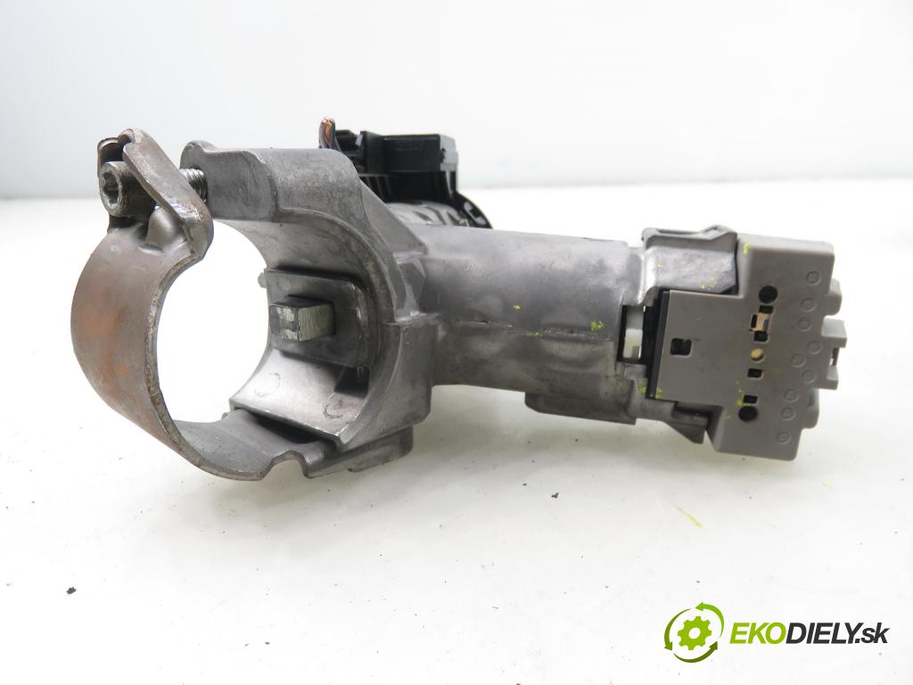 FORD FIESTA VI (CB1,CCN) HB 2011 51,00 1.4 TDCi - F6JD 1399,00 spinačka 8A6T15607AB ; 8V213F880EC ; 8V213F880EC (Spínacia skrinka)