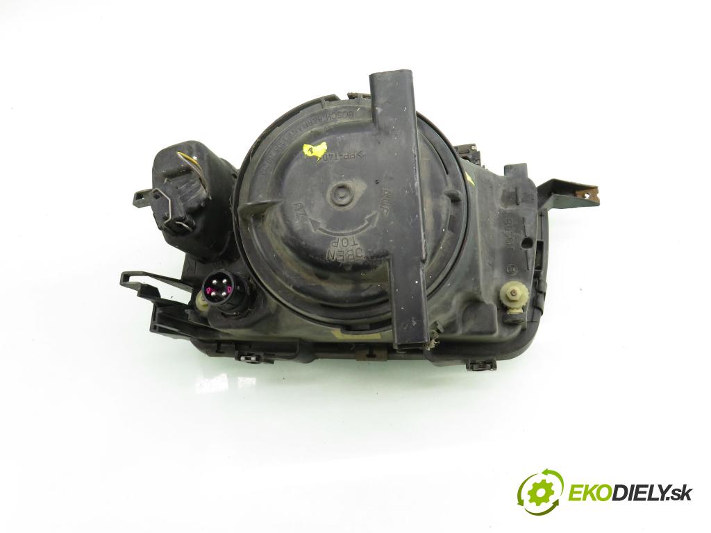 AUDI 80 (8C, B4) SEDAN 1994 66,00 1.9 TDI - 1Z 1896,00 Svetlo PP 1307022102