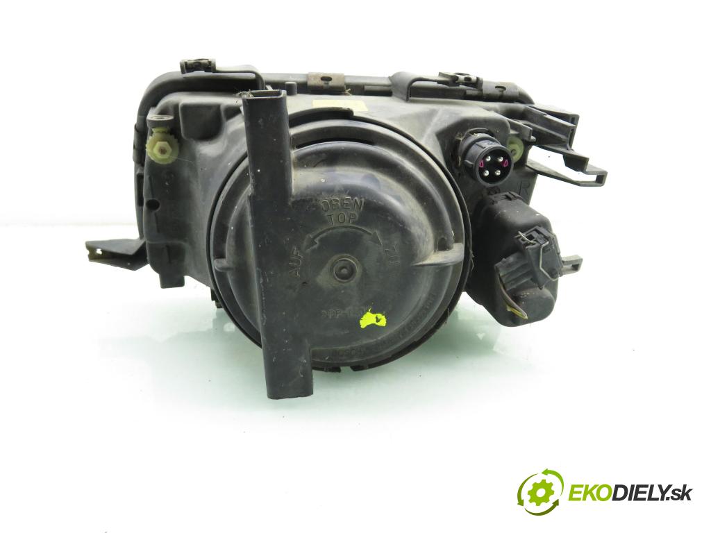 AUDI 80 (8C, B4) SEDAN 1994 66,00 1.9 TDI - 1Z 1896,00 Svetlo PP 1307022102