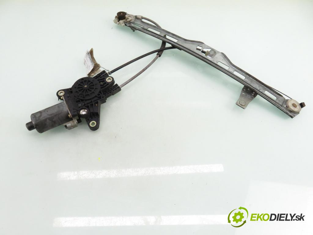 PEUGEOT 306 Break (7E, N3, N5) KOMBI 2000 81,00 1.8 16V - LFY (XU7JP4) 1761,00 Mechanizmus okien 0130821648