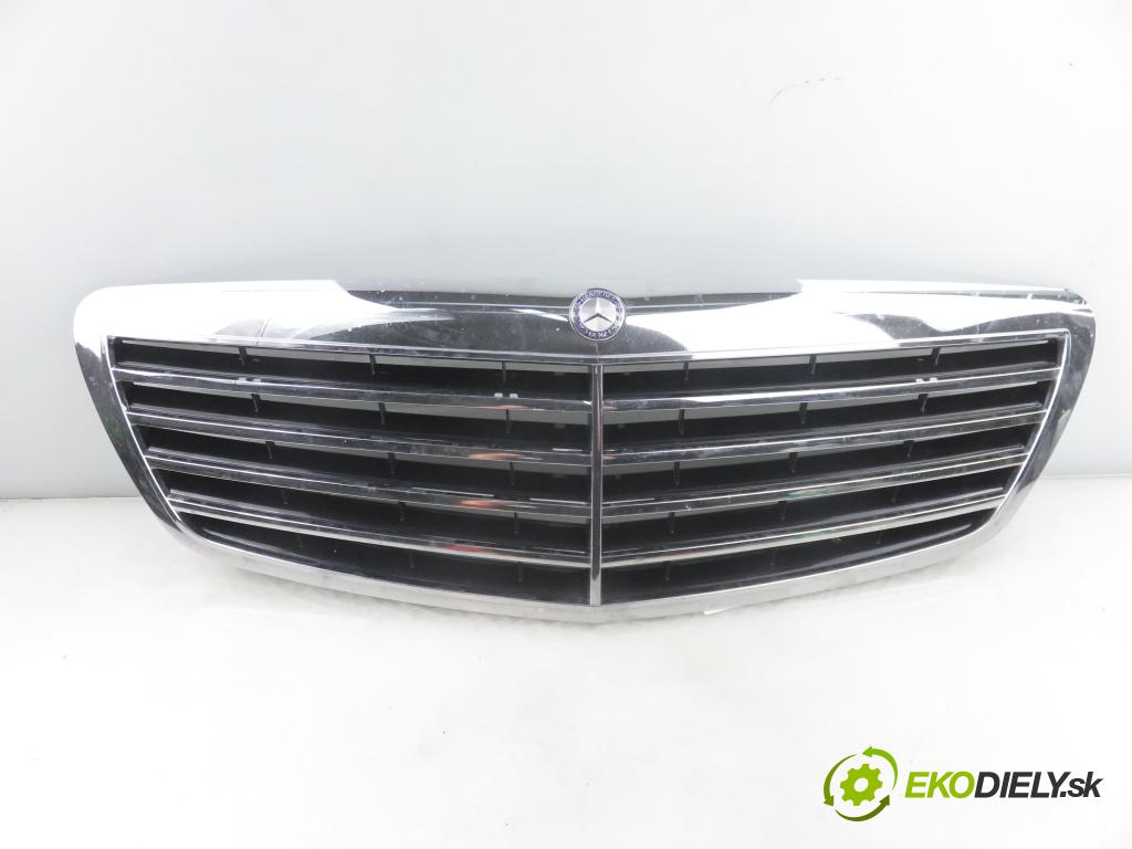 MERCEDES-BENZ KLASA S (W221) SEDAN 2006 173,00 S 320 CDI 235 - OM 642.930 2987,00 Mriežka / maska 2218800083