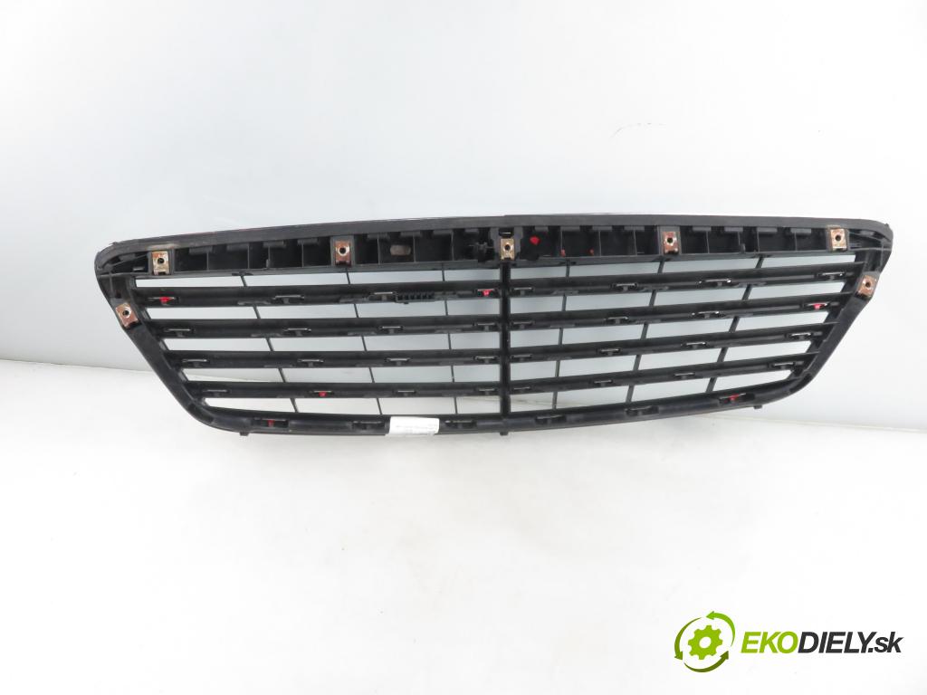 MERCEDES-BENZ KLASA S (W221) SEDAN 2006 173,00 S 320 CDI 235 - OM 642.930 2987,00 Mriežka / maska 2218800083