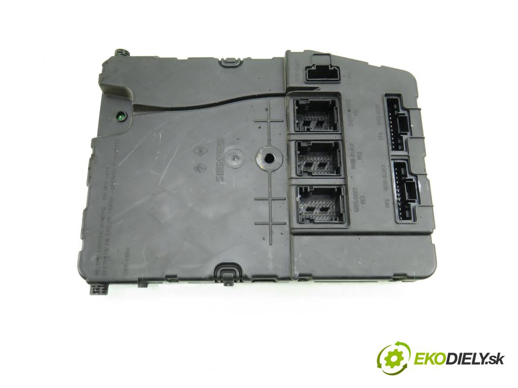 RENAULT GRAND SCENIC II (JM0/1_) HB 2006 88,00 1.9 dCi 120 - F9Q 812 1870,00 MODUL BSI S118400260E ; 8200433198