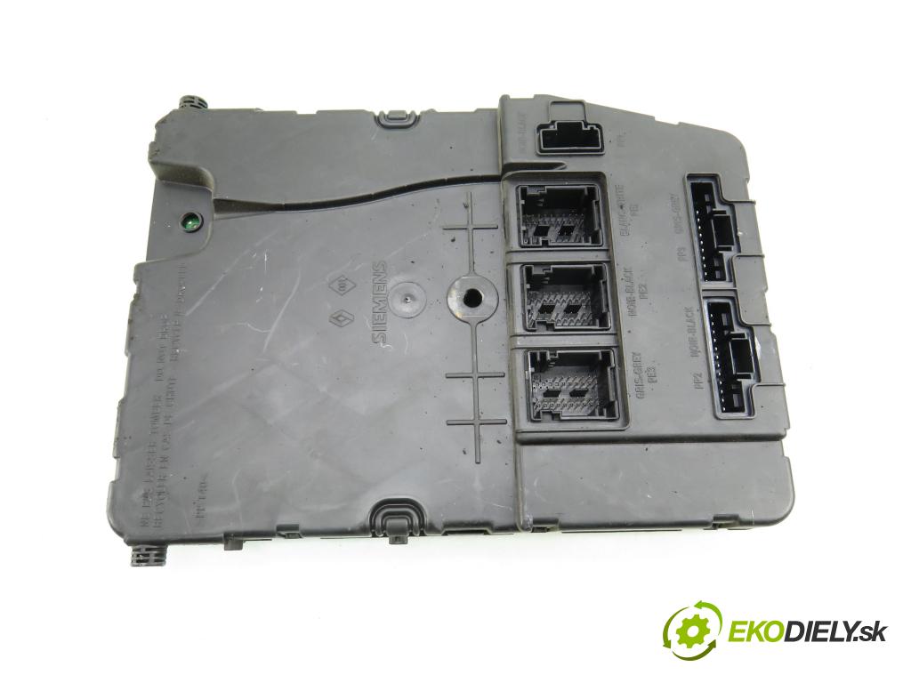 RENAULT GRAND SCENIC II (JM0/1_) HB 2006 88,00 1.9 dCi 120 - F9Q 812 1870,00 MODUL BSI S118400260E ; 8200433198