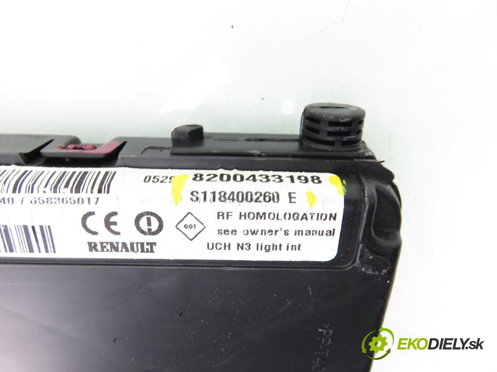 RENAULT GRAND SCENIC II (JM0/1_) HB 2006 88,00 1.9 dCi 120 - F9Q 812 1870,00 MODUL BSI S118400260E ; 8200433198