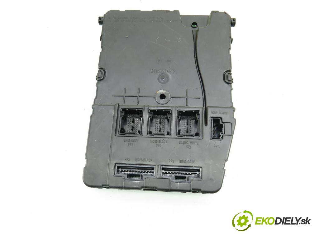RENAULT GRAND SCENIC II (JM0/1_) HB 2006 88,00 1.9 dCi 120 - F9Q 812 1870,00 MODUL BSI S118400260E ; 8200433198