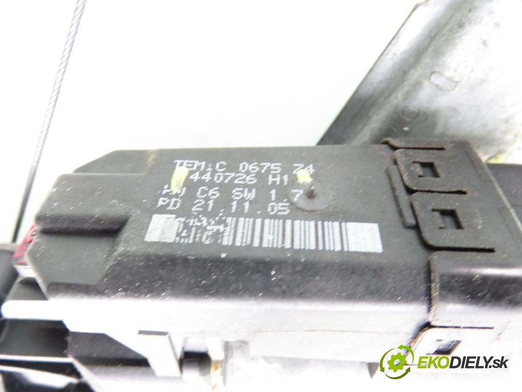 RENAULT GRAND SCENIC II (JM0/1_) HB 2006 88,00 1.9 dCi (JM0G, JM12, JM1G, JM2C) - F9Q 812 1870,00 Mechanizmus okien 440726H1