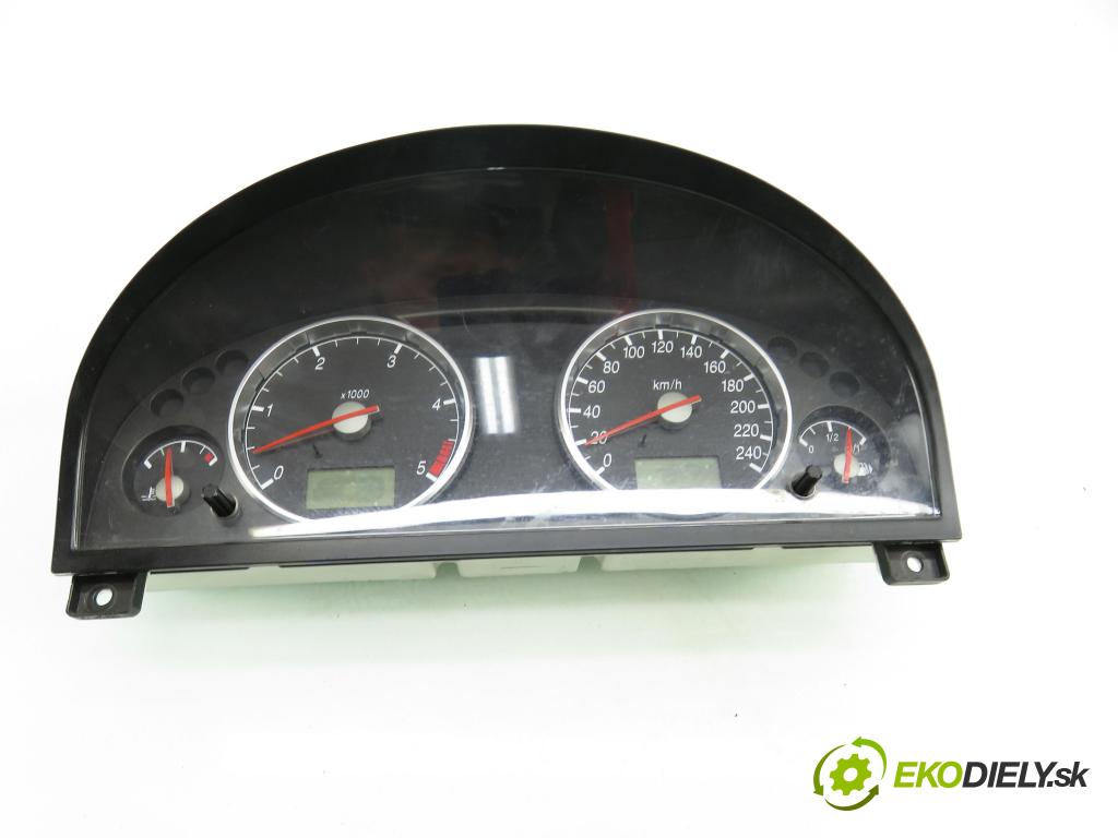 FORD MONDEO III Turnier (BWY) KOMBI 2002 96,00 2.0 TDCi 130 - N7BA 1998,00 Prístrojovka elektrický 1S7F10849JE