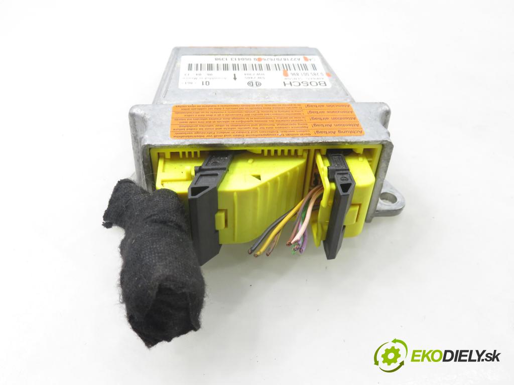 MERCEDES-BENZ KLASA S (W221) SEDAN 2006 173,00 S 320 CDI (221.022, 221.122) - OM 642.930 2987,00 MODUL air BAG 0285001896 ; A2218707626