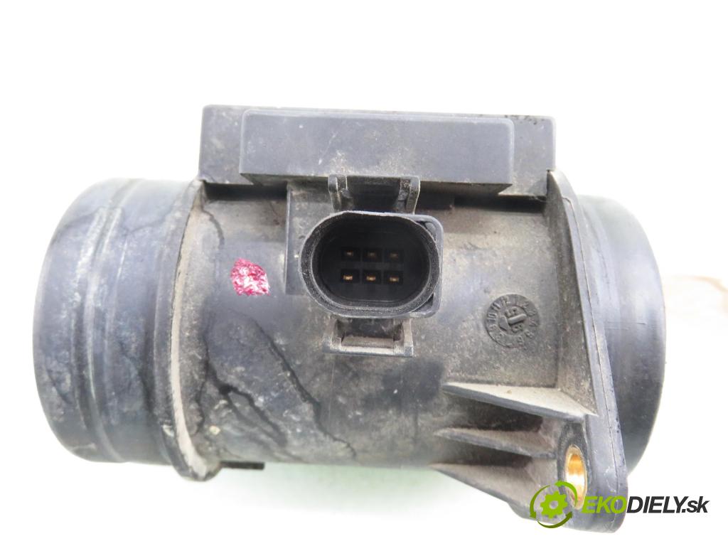 AUDI 80 (8C, B4) SEDAN 1994 66,00 1.9 TDI - 1Z 1896,00 váha vzduchu vzduchu 074906461 ; 71822101
