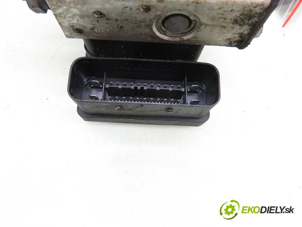 FORD FIESTA VI (CB1,CCN) HB 2011 51,00 1.4 TDCi - F6JD 1399,00 Pumpa ABS 06210213174 ; 06210955813 ; 8V512M110AD (Pumpa ABS)