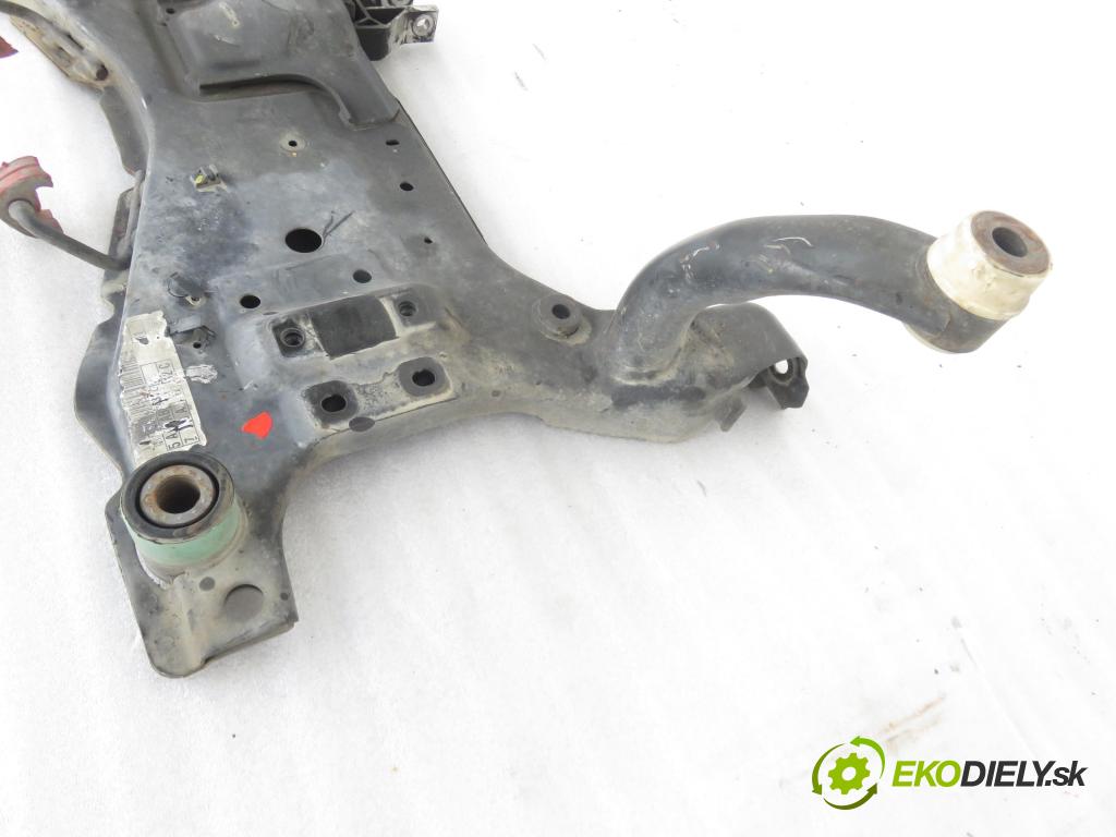 FORD KUGA I SUV 2010 120,00 2.0 TDCi 4x4 163 - TXDA 1997,00 predný