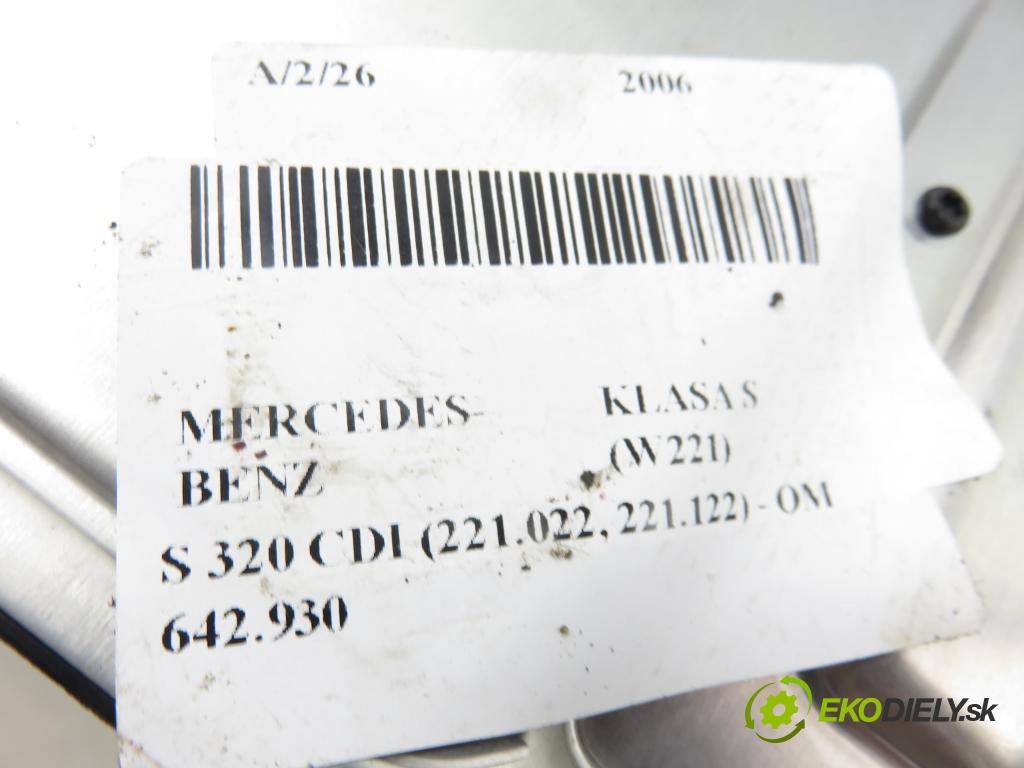 MERCEDES-BENZ KLASA S (W221) SEDAN 2006 173,00 S 320 CDI (221.022, 221.122) - OM 642.930 2987,00 MODUL SAM A2215458345 ; A2215451632 ; A2214422000