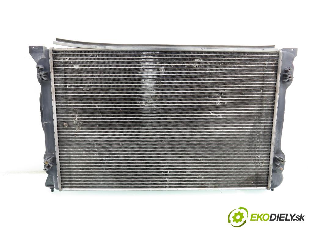 SEAT EXEO (3R2) SEDAN 2009 110,00 1.8 T - CFMA 1781,00 chladič vody
