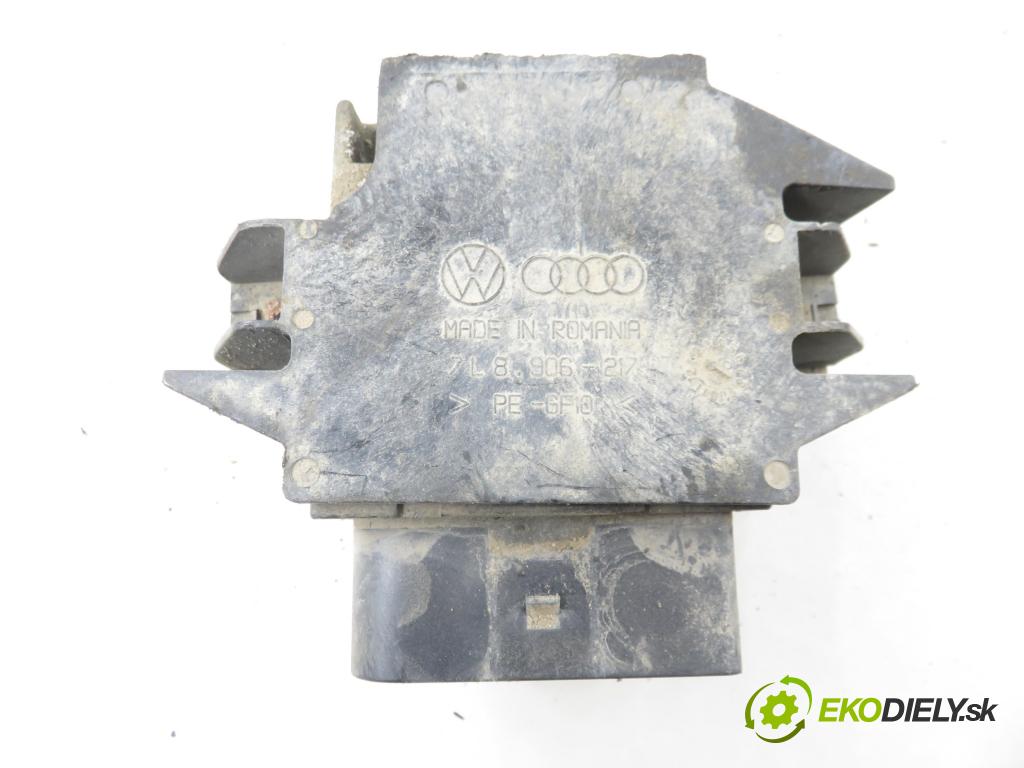 AUDI Q7 (4L) SUV 2008 257,00 4.2 FSI quattro - BAR 4163,00 Pumpa paliva 7L8919087B ; 7L8919679 ; 7L8919679C