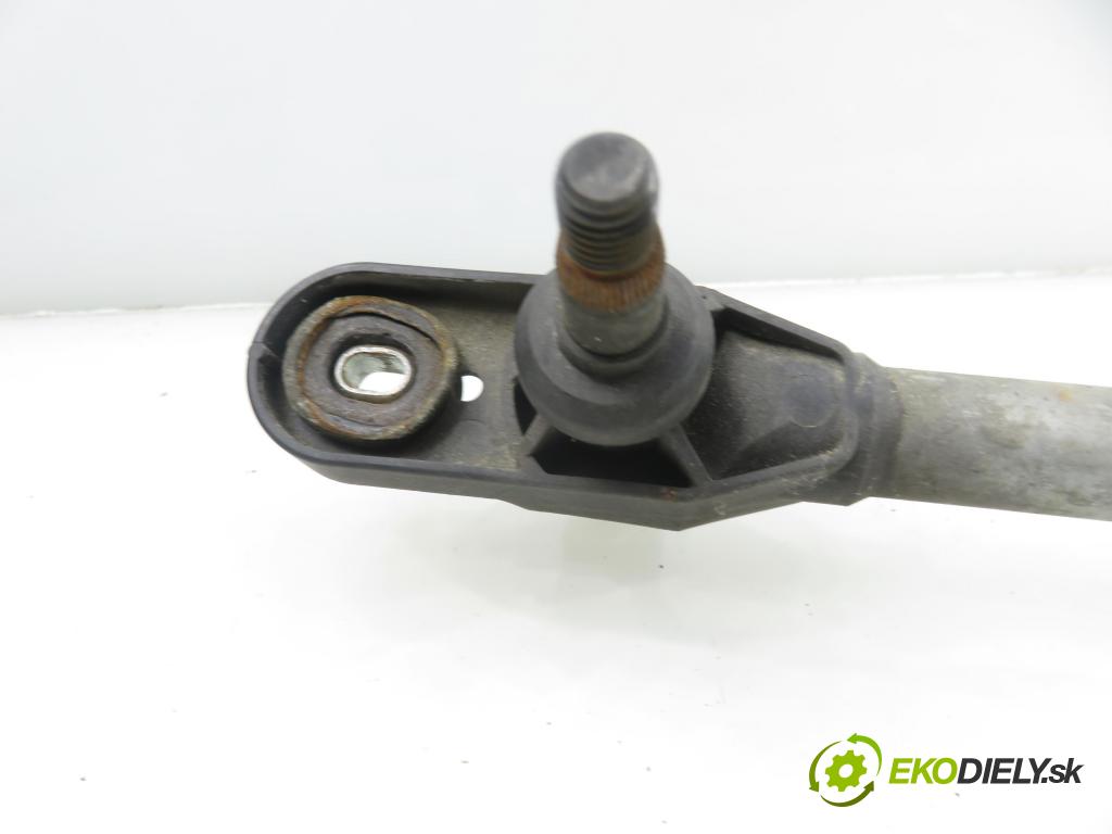 RENAULT GRAND SCENIC II (JM0/1_) HB 2006 88,00 1.9 dCi 120 - F9Q 812 1870,00 MECHANISMUS/ motorek stěračů 53565202