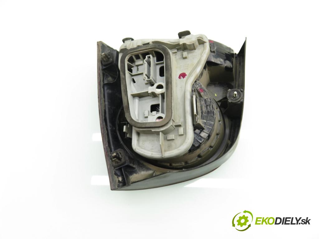 VW POLO (9N_) HB 2008 44,00 1.2 6V 60 - BBM 1198,00 Svetlo ľavé zadné 965347