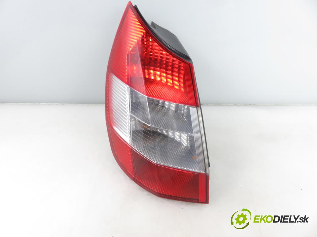 RENAULT GRAND SCENIC II (JM0/1_) HB 2006 88,00 1.9 dCi 120 - F9Q 812 1870,00 světlo levé zadní 8200493374 ; 8200493374G