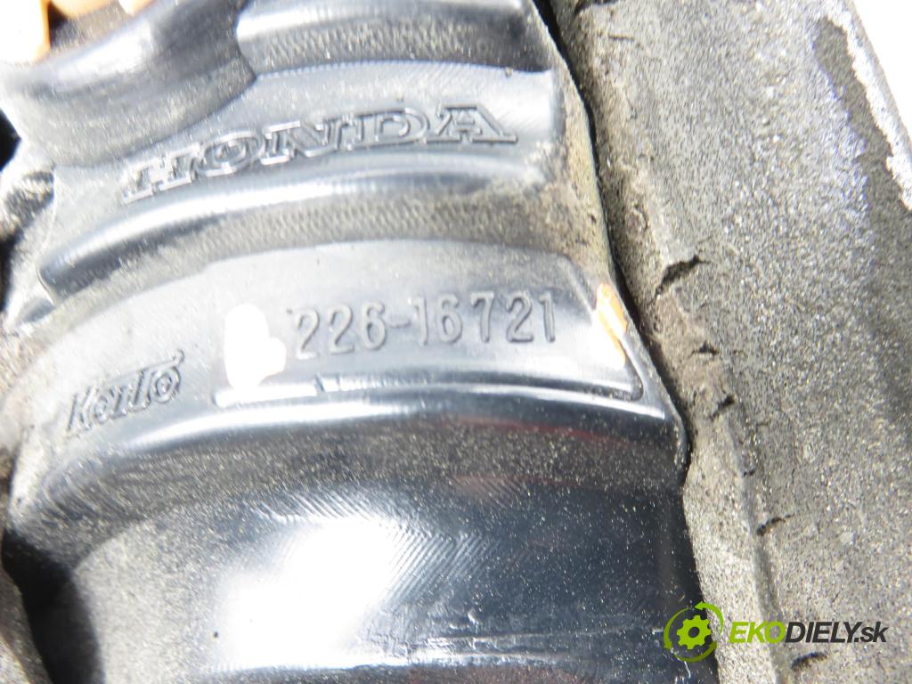HONDA CIVIC VIII (FN, FK) HB 2006 103,00 2.2 CTDi (FK3) - N22A2 2204,00 světlo levé zadní kufr 22616721