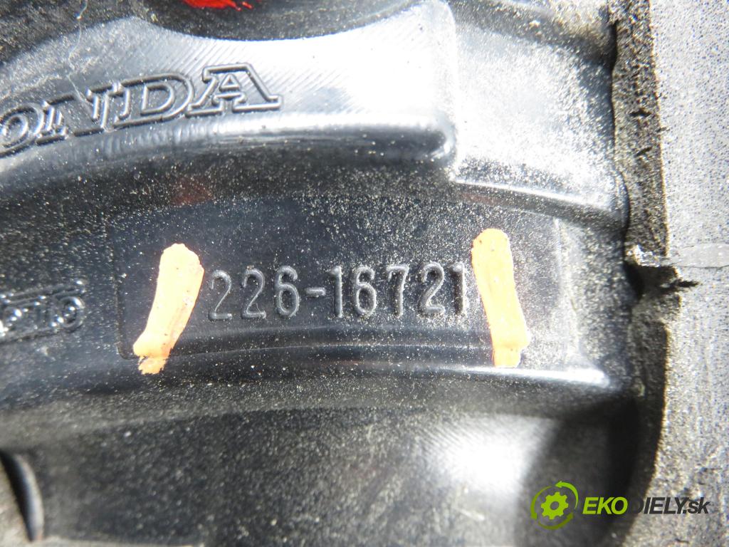 HONDA CIVIC VIII (FN, FK) HB 2006 103,00 2.2 CTDi (FK3) - N22A2 2204,00 světlo pravé zadní kufr 22616721