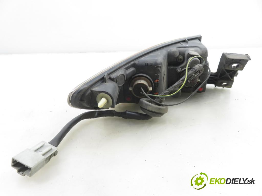 HONDA CIVIC VIII (FN, FK) HB 2006 103,00 2.2 CTDi (FK3) 140 - N22A2 2204,00 světlo pravé zadní 22016721