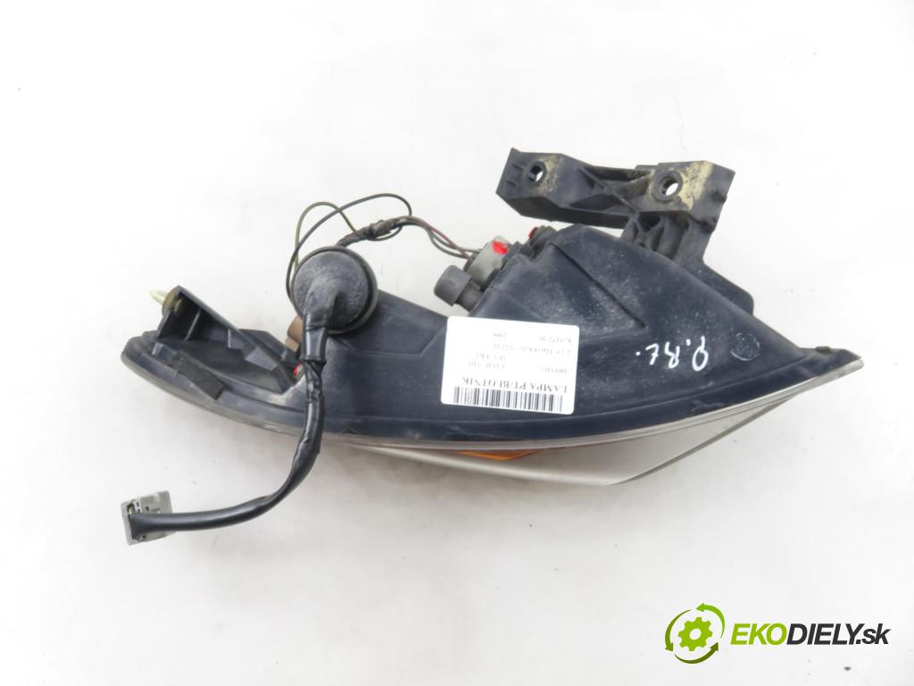 HONDA CIVIC VIII (FN, FK) HB 2006 103,00 2.2 CTDi (FK3) 140 - N22A2 2204,00 světlo pravé zadní 22016721