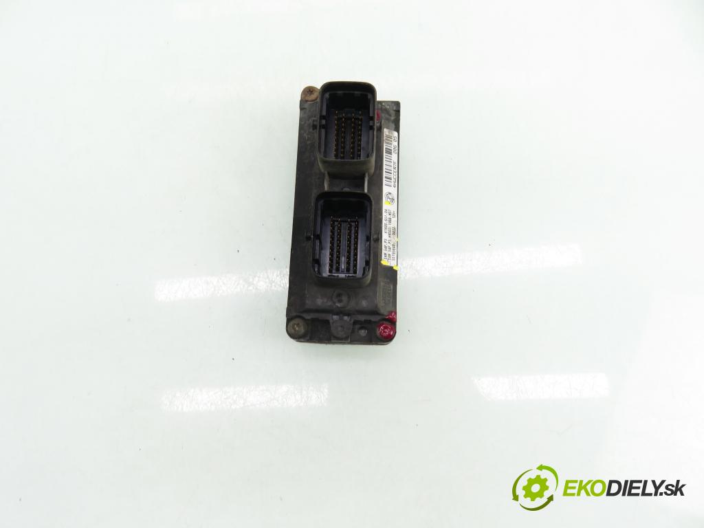 FIAT PUNTO (188_) HB 2005 44,00 1.2 60 (188.030, .050, .130, .150, .230, .250) - 1 1242,00 Riadiaca jednotka Motor 55195640 ; IAW5AFP3 ; 6160065104