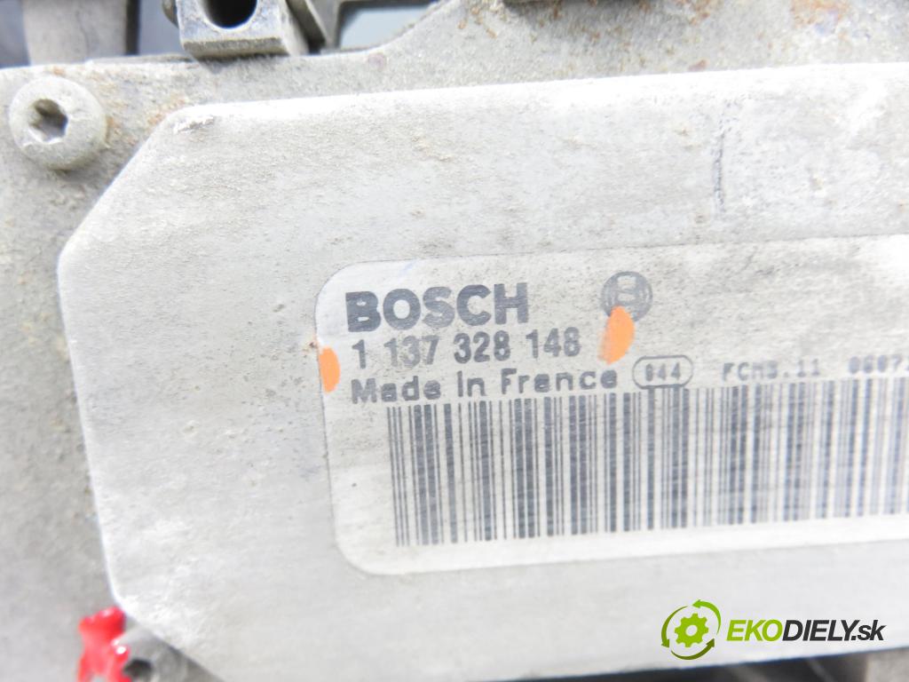 FORD FOCUS C-MAX (DM2) MINIVAN 2006 92,00 1.8 - QQDB 1798,00 ventilátor chladič vody 3M5H8C607RG ; 1137328148 ; 0130303930