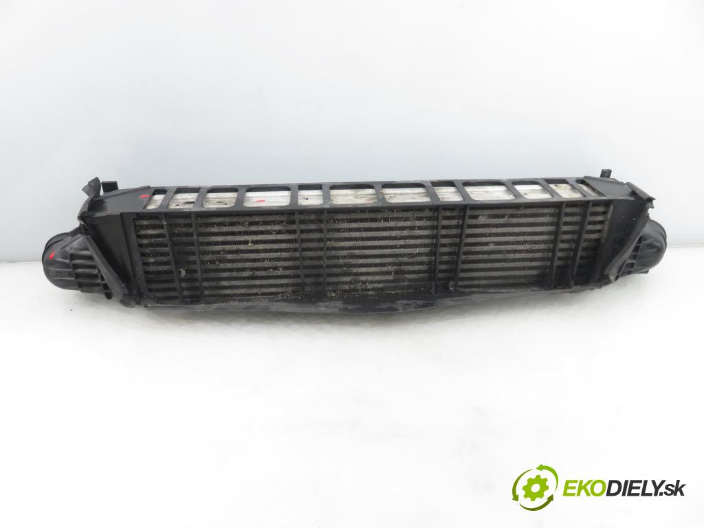 MERCEDES-BENZ KLASA S (W221) SEDAN 2006 173,00 S 320 CDI (221.022, 221.122) - OM 642.930 2987,00 chladič intercooler A2215001000
