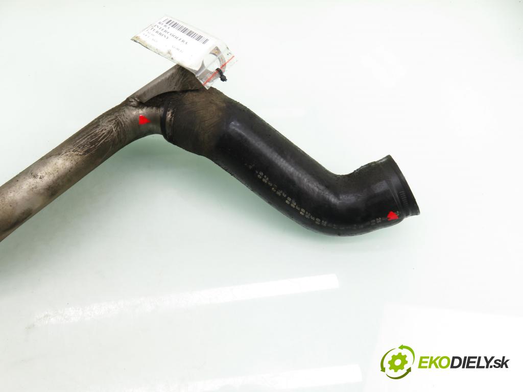 AUDI A3 (8L1) HB 1998 110,00 1.8 T - AGU 1781,00 Rúra intercoolera turba 06A145894