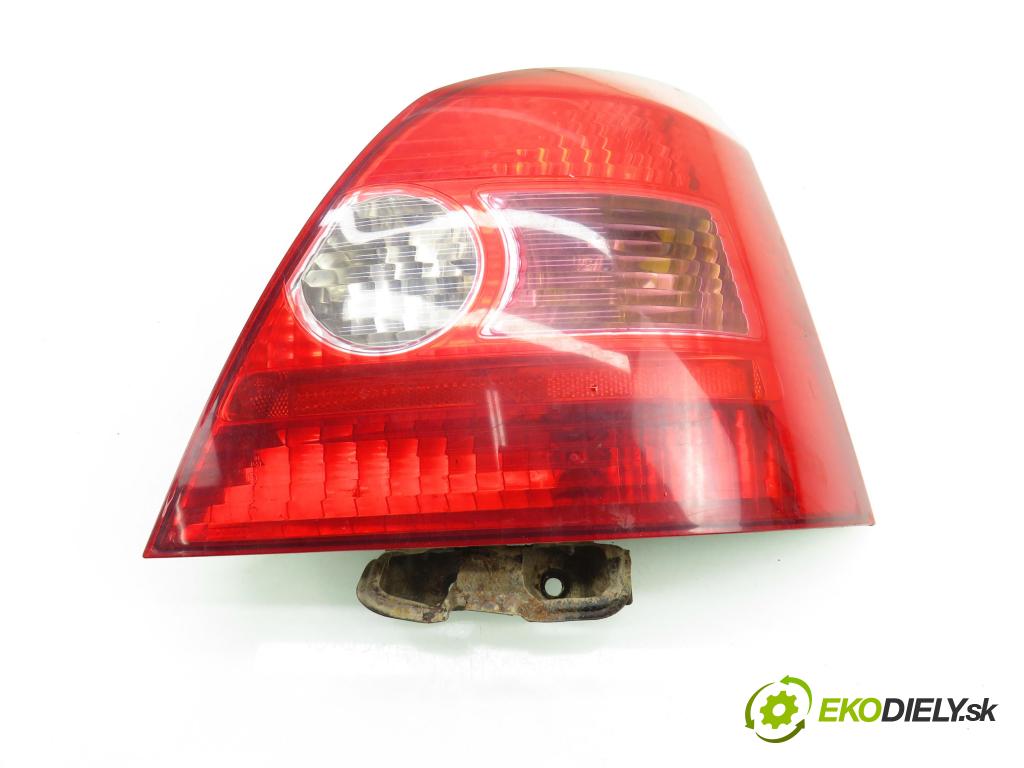 HONDA CIVIC VII Hatchback (EU, EP, EV) HB 2001 81,00 1.6 i - D16V1 1590,00 světlo pravé zadní 890228