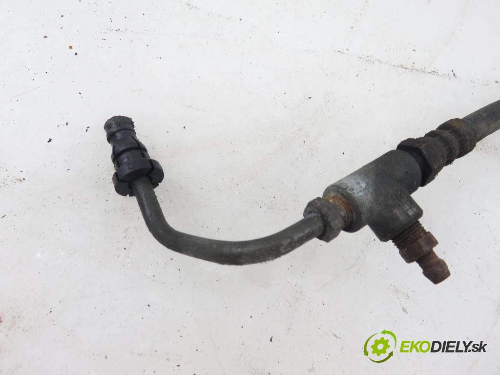 OPEL VIVARO A Skrzynia (X83) FURGON 2004 74,00 1.9 CDTI 101 - F9Q 760 1870,00 preloženie 91168608 ; 8200174530