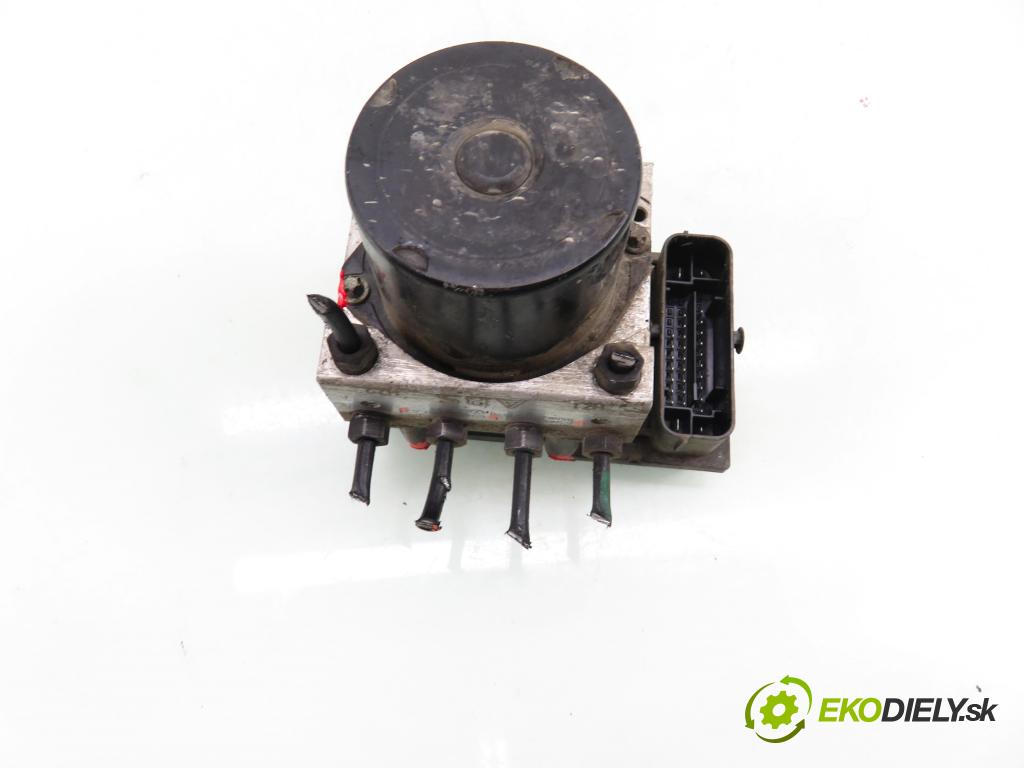 VW POLO (9N_) HB 2006 59,00 1.4 TDI - BNV 1422,00 Pumpa ABS 0265800511 ; 0265231712 ; 6Q0614117S (Pumpa ABS)