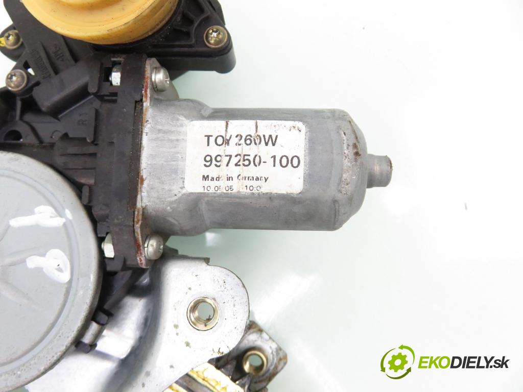 TOYOTA COROLLA Verso (ZER_, ZZE12_, R1_) MINIVAN 2005 85,00 2.0 D-4D (CUR10_) - 1CD-FTV 1995,00 Mechanizmus okien