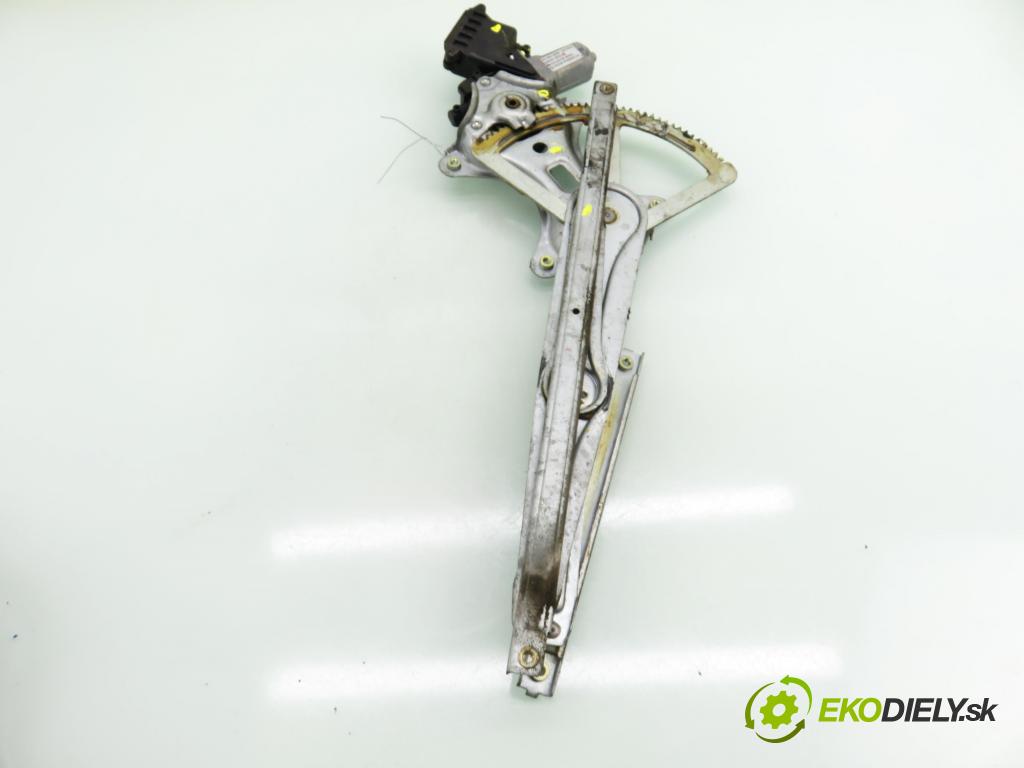 TOYOTA COROLLA Verso (ZER_, ZZE12_, R1_) MINIVAN 2005 85,00 2.0 D-4D (CUR10_) - 1CD-FTV 1995,00 Mechanizmus okien 698200F010