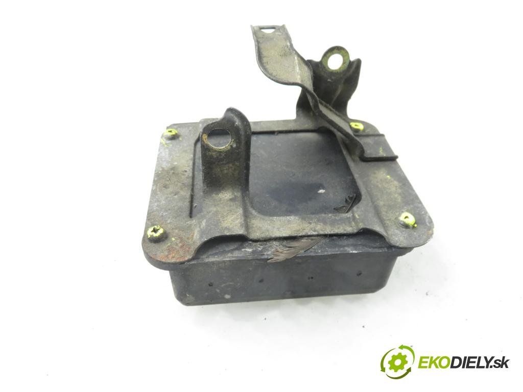 TOYOTA COROLLA Verso (ZER_, ZZE12_, R1_) MINIVAN 2005 85,00 2.0 D-4D (CUR10_) - 1CD-FTV 1995,00 Riadiaca jednotka vstreku 8987120050 ; 1310001261