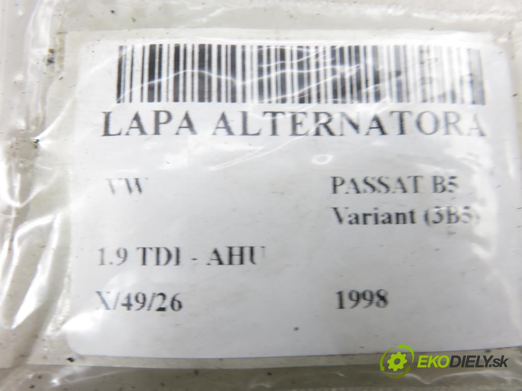 VW PASSAT B5 Variant (3B5) KOMBI 1998 66,00 1.9 TDI 90 - AHU 1896,00 uchycení alternátora 028903143AF
