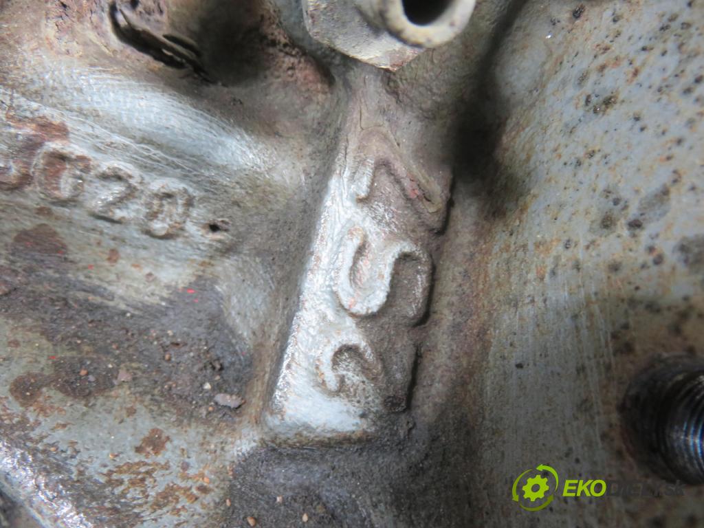 TOYOTA YARIS (_P1_) HB 2002 64,00 1.3 (SCP12_) - 2SZ-FE 1298,00 motor BENZÍN 2SZFE